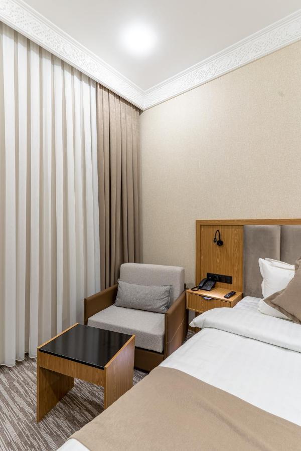 Mirzo Hotel ทาชเคนต์ ภายนอก รูปภาพ