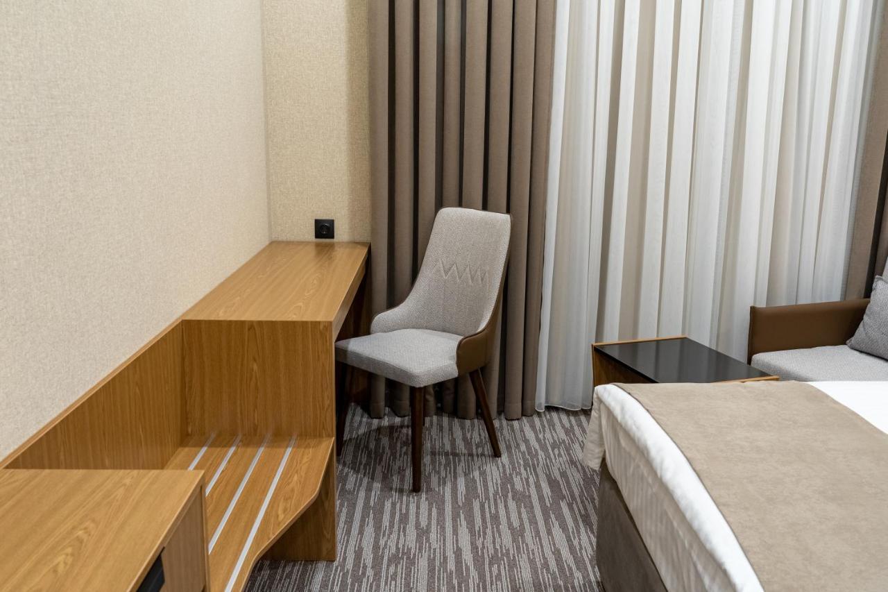 Mirzo Hotel ทาชเคนต์ ภายนอก รูปภาพ