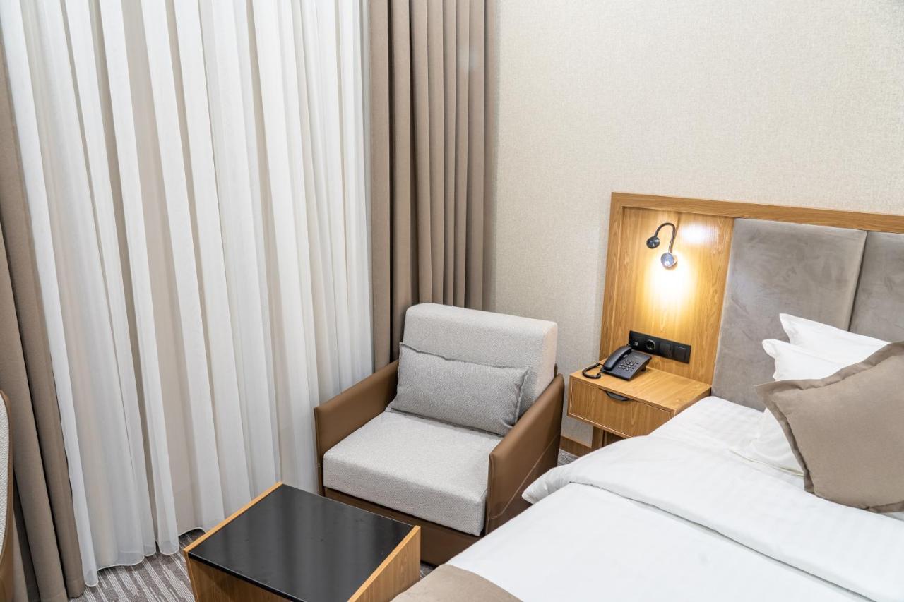 Mirzo Hotel ทาชเคนต์ ภายนอก รูปภาพ