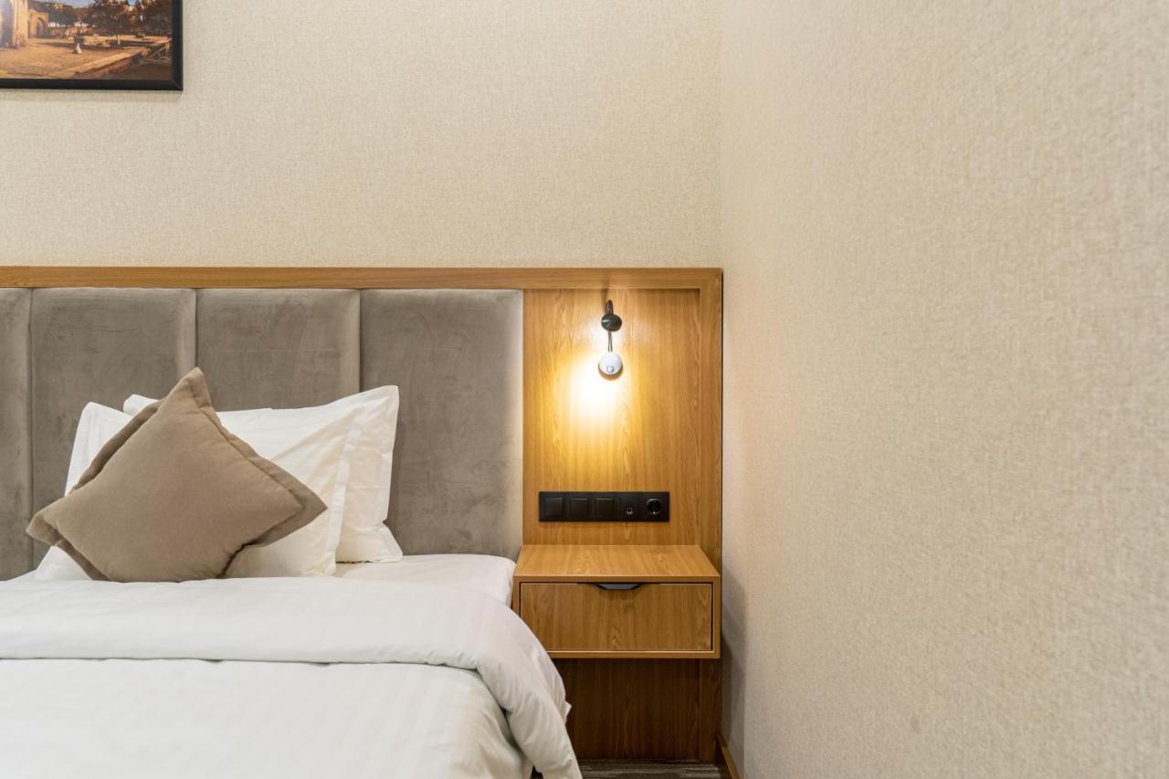 Mirzo Hotel ทาชเคนต์ ภายนอก รูปภาพ